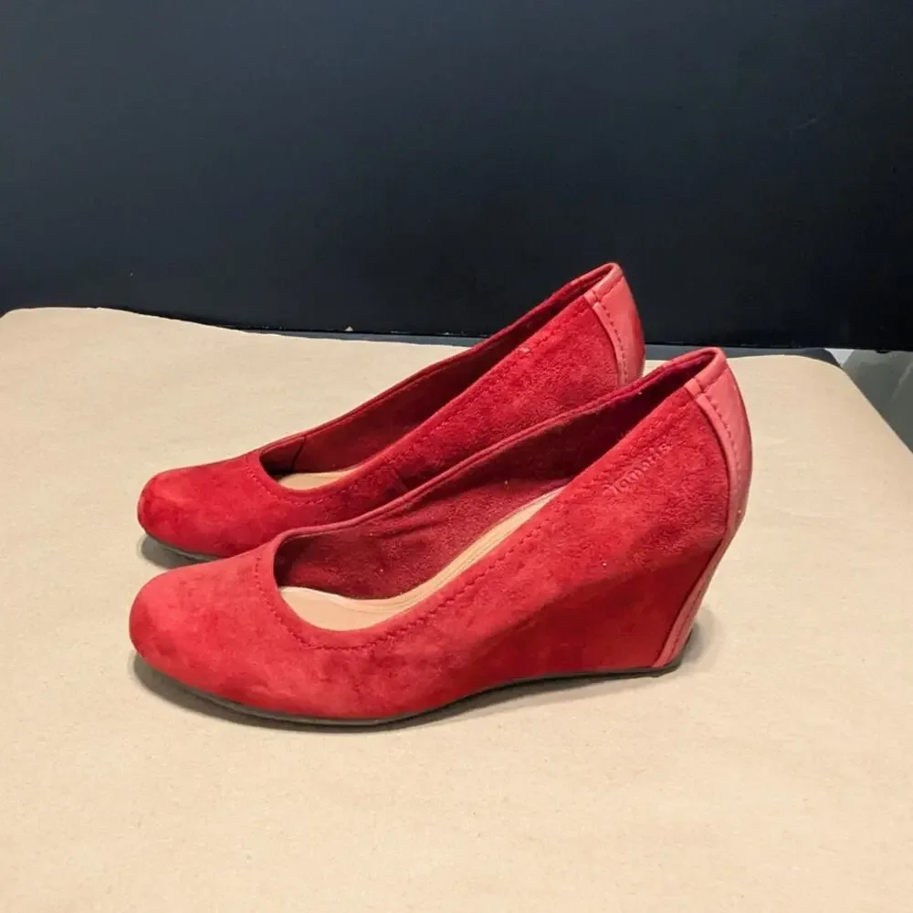 Tamaris Red Suede Wedge Heels Slip On Pumps Womens 8.5 Officewear